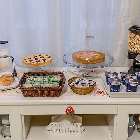 Rooms & Breakfast Dogali Генуя Екстер'єр фото