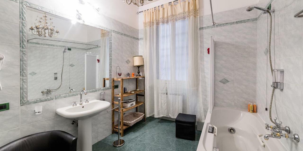 Rooms & Breakfast Dogali Генуя Екстер'єр фото